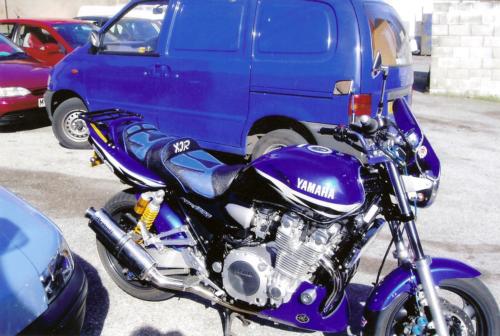 One-off XJR 1300 to tie in the colour scheme