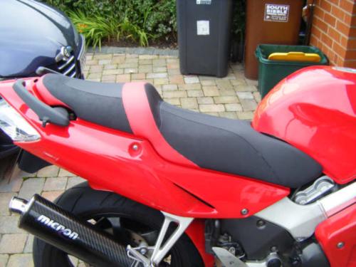 Honda seat with carbon fibre effect vinyl