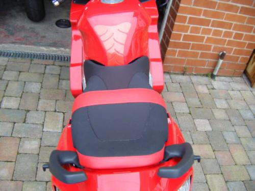 Honda seat with carbon fibre effect vinyl